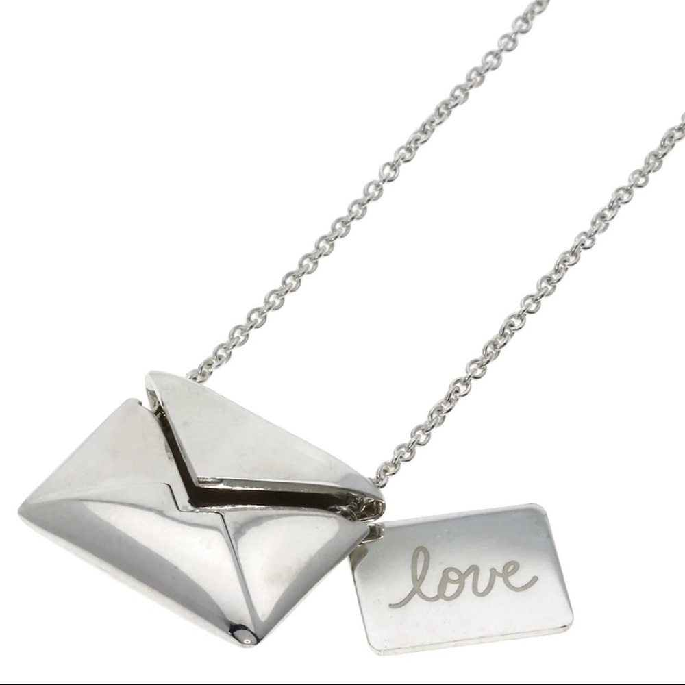 Tiffany & Co. RARE “Love is something to write home about” necklace - Picture 9 of 12